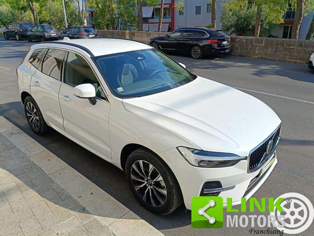 VOLVO XC60 B4 (d) automatico Plus Dark ESENTE BOLLO