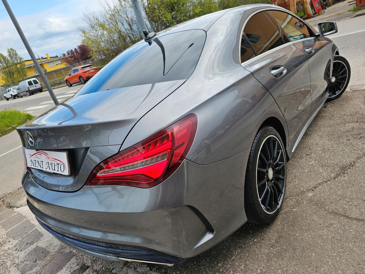 Mercedes-benz CLA 250 211cv Premium*AMG*Pelle*Navi*Bi-Xeno*Pdc*18*