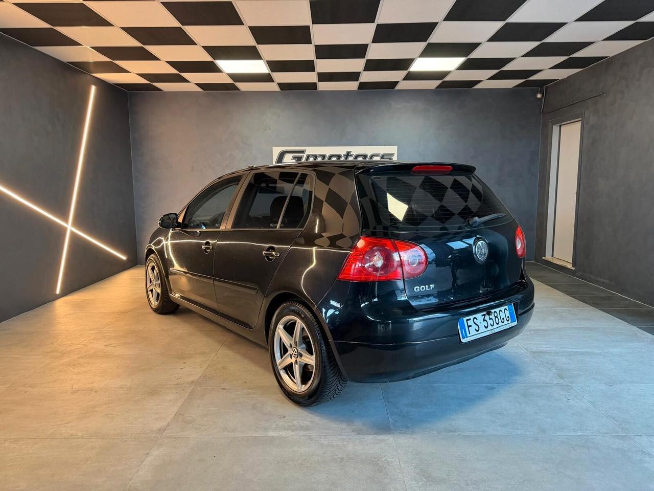 Volkswagen Golf STYLE