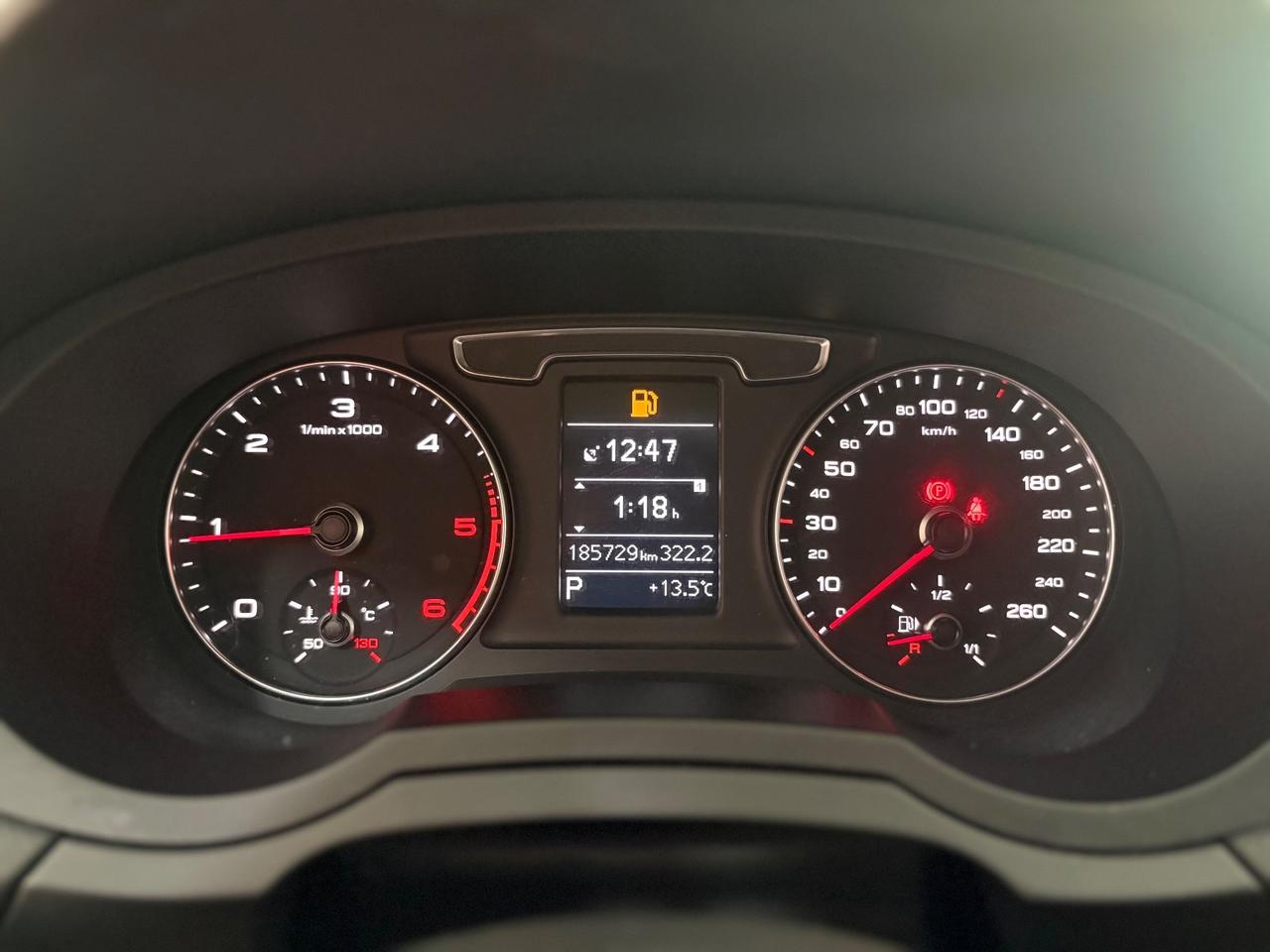 Audi Q3 2.0 TDI 120 CV Sport permuta e finanziamenti