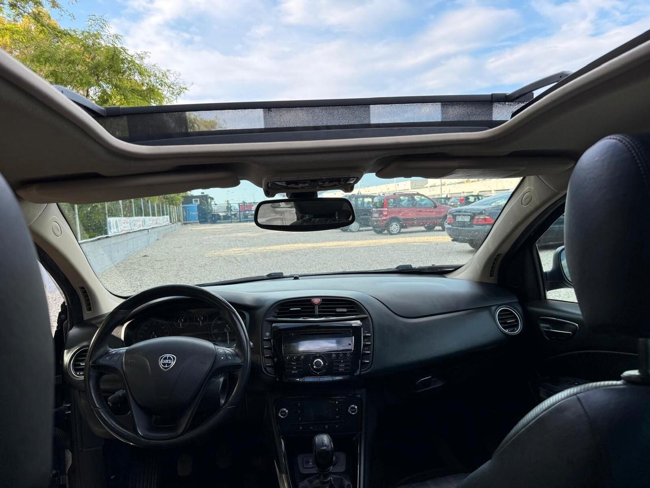 Lancia Delta 1.6 MJT DPF Business