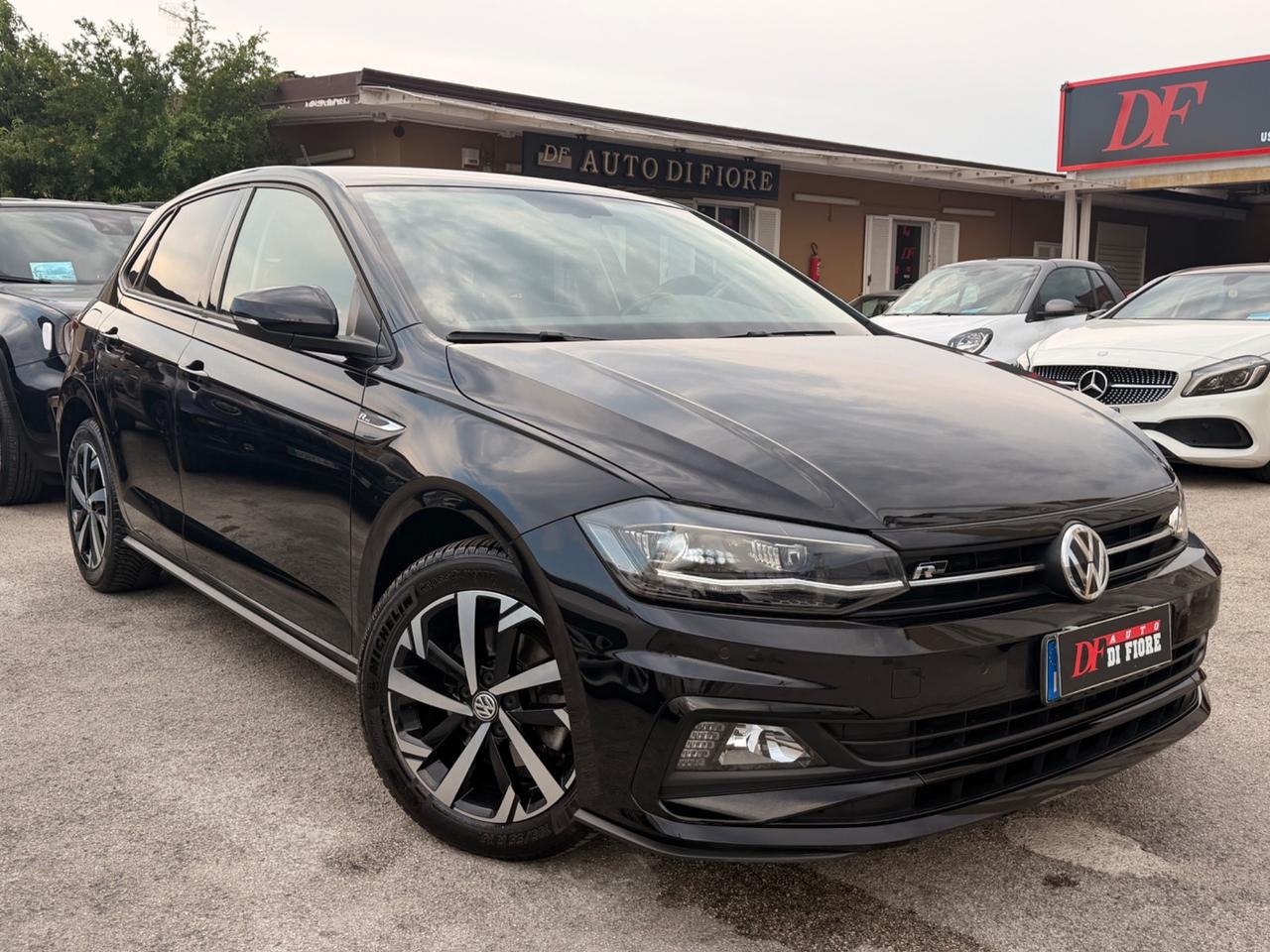 Volkswagen Polo 1.6 TDI 95cv R-LINE FULL LED MATRIX
