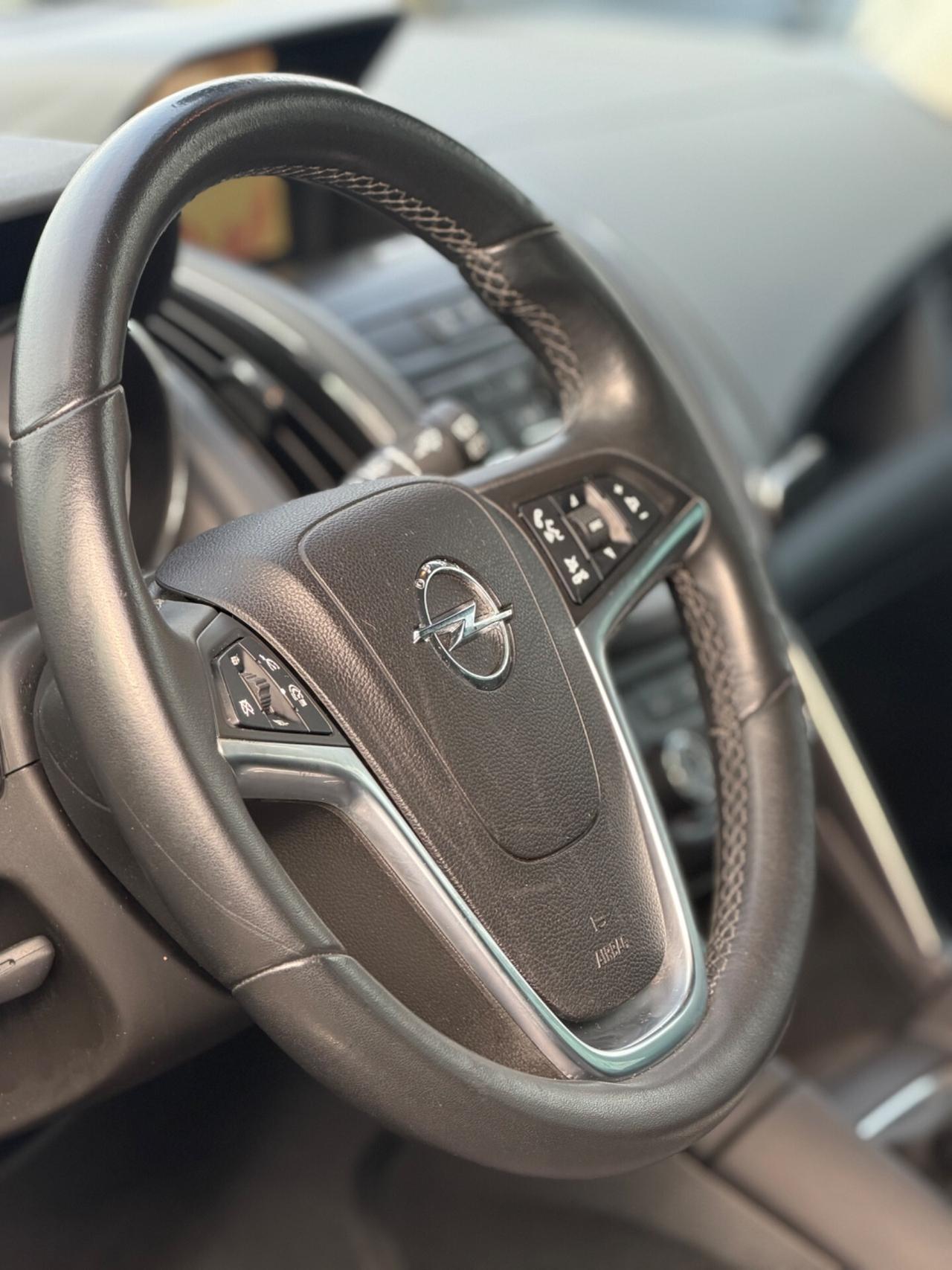 Opel Zafira2.0 CDTi FULL OPTIONAL 7 POSTI