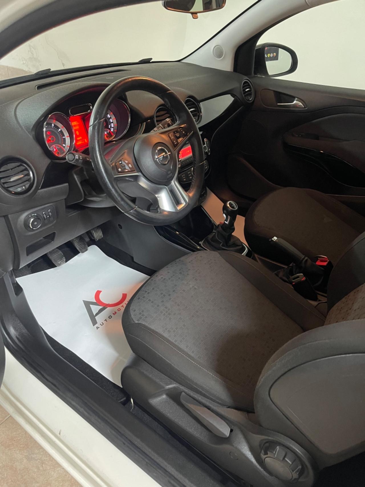 Opel Adam 1.4 87 CV GPL Tech Air