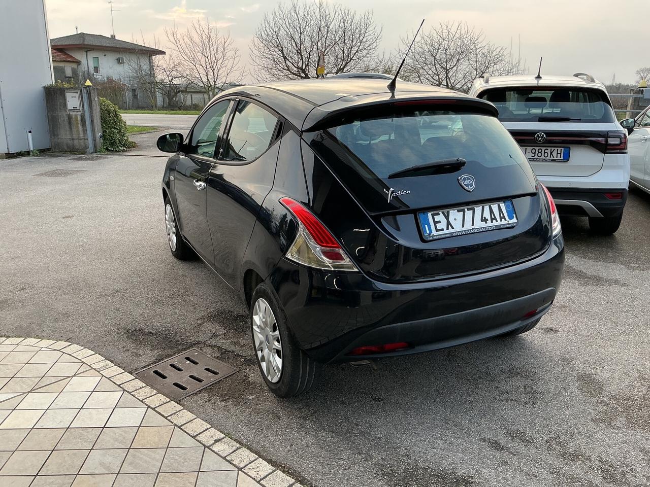 Lancia Ypsilon 1.2 benzina km 75000