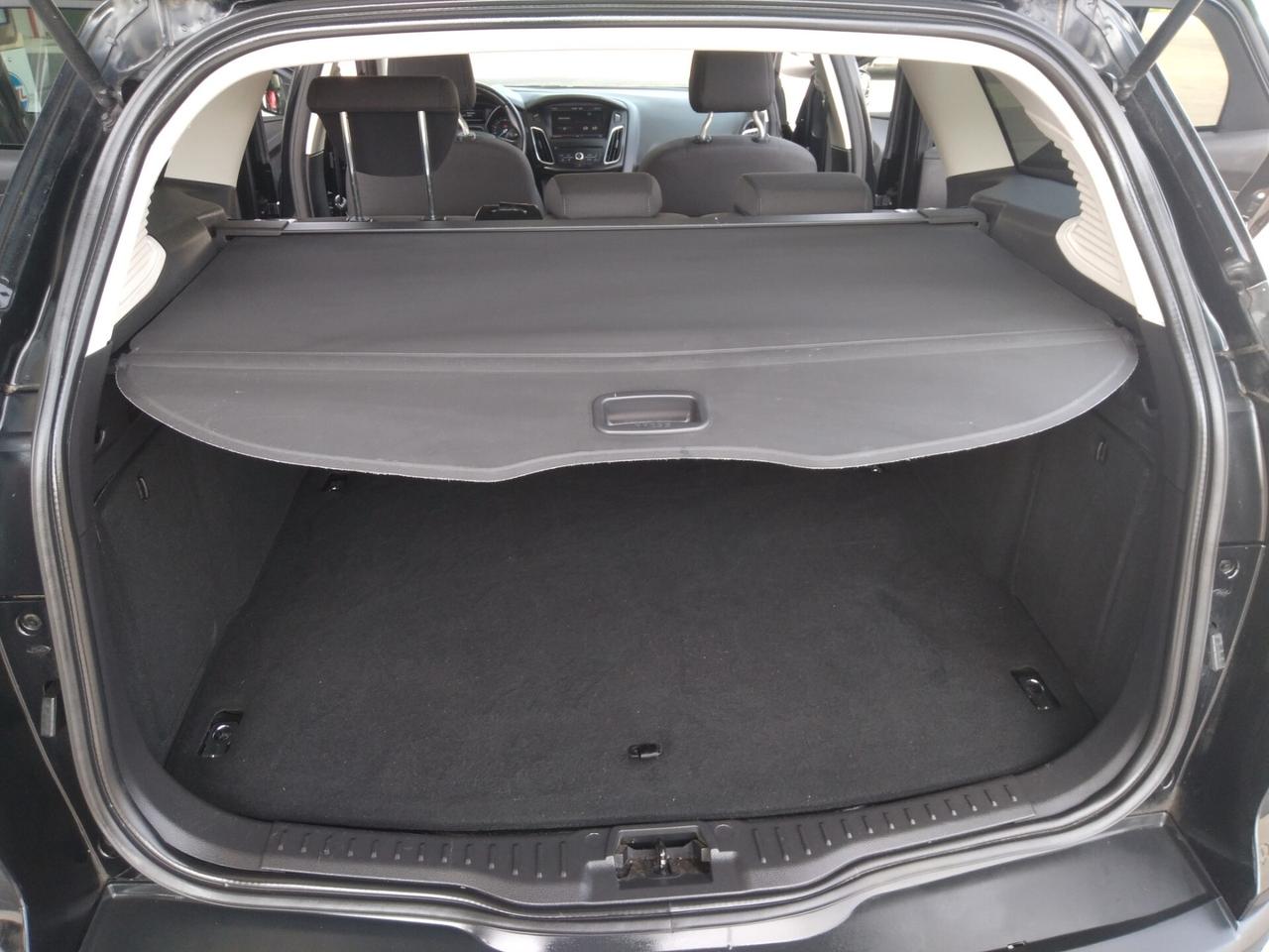 Ford Focus 1.5 TDCi 120 CV Start&Stop SW Titanium x neopatentati
