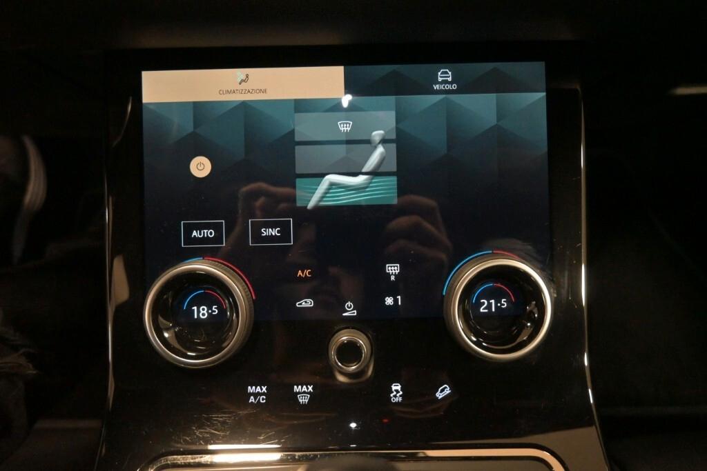 LAND ROVER EVOQUE 2.0D I4 163CV AUTO AWD R-DYNAMIC HSE ( FARI LED MATRIX - PELLE - ADAPTIVE CRUISE - NAVI - MIRROR - PDC - TELECAMERA POST. - CERCHI 20 )