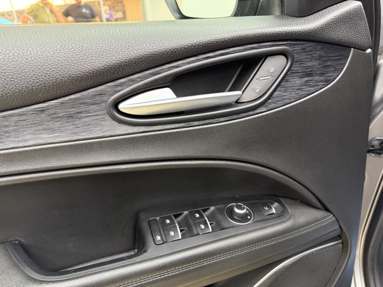 Alfa Romeo Stelvio 2.2 Turbodiesel 190 CV Motore Rifatto