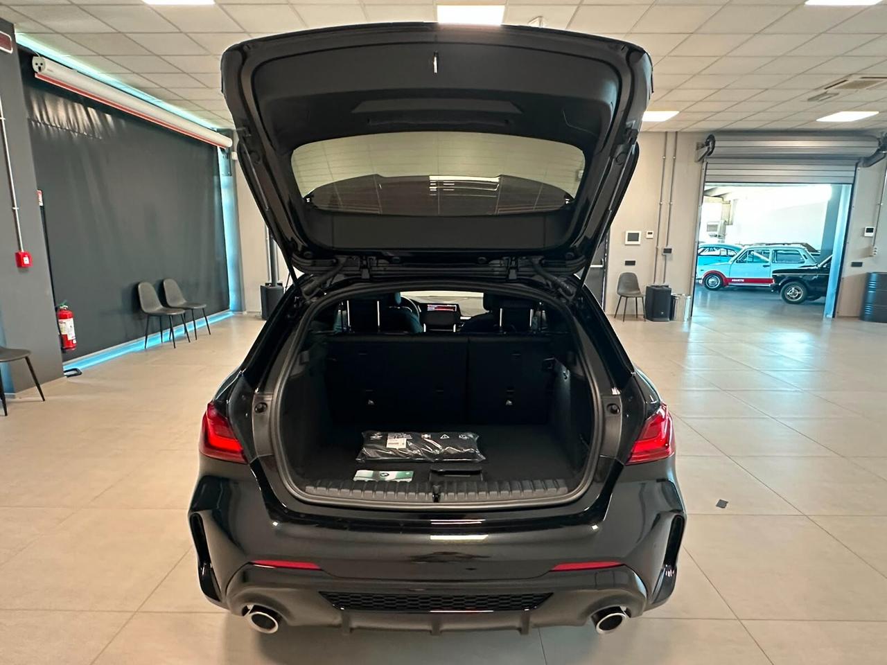 Bmw 135 M 135i xDrive Colorvision Edition