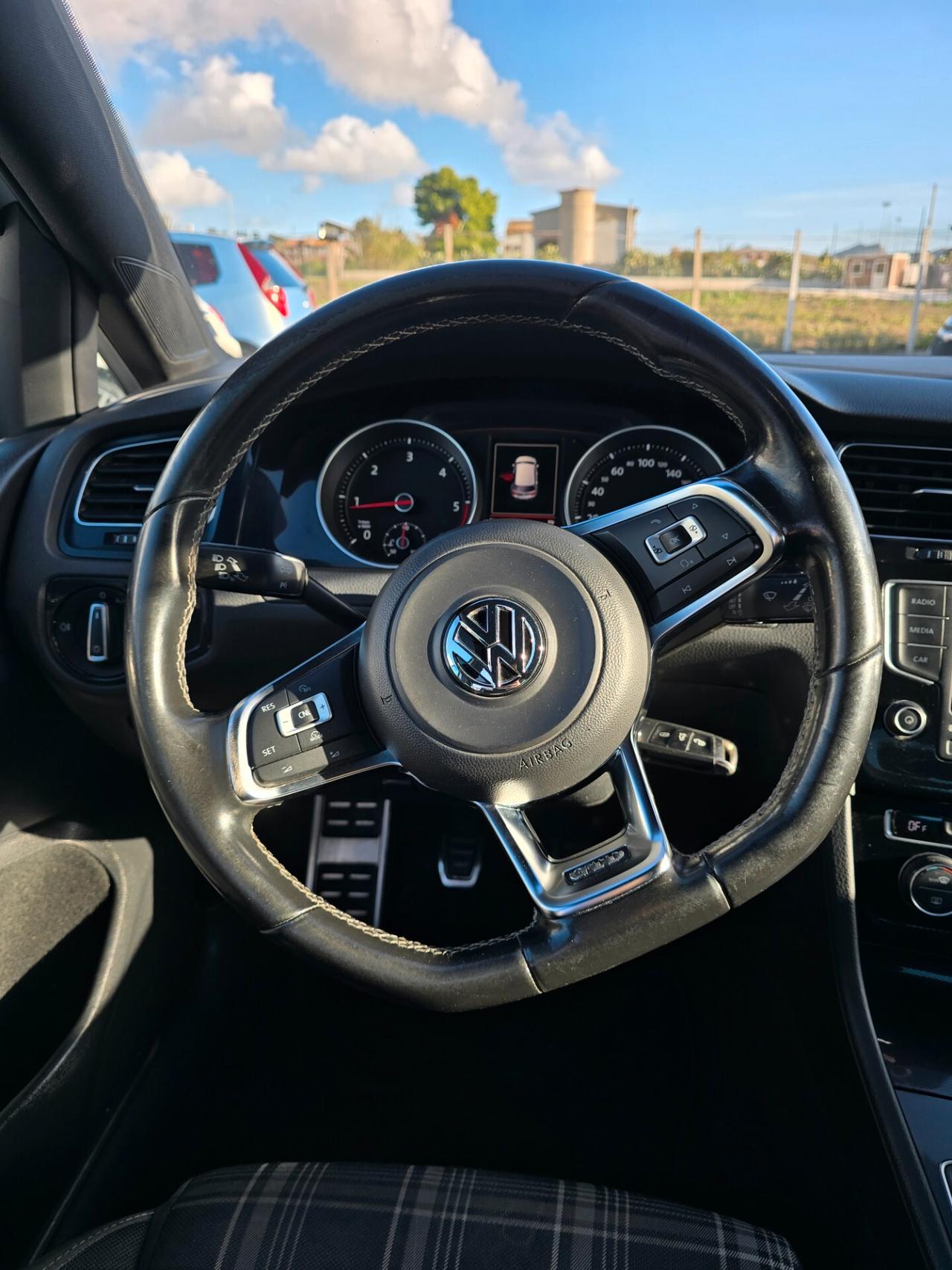 Volkswagen Golf 7 gtd 2016