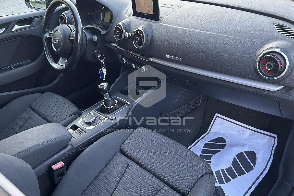 AUDI A3 Sedan 1.6 TDI clean diesel Ambiente