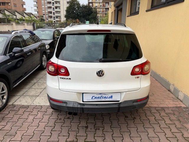 VOLKSWAGEN Tiguan 1.4 TSI 4MOTION Trend & Fun