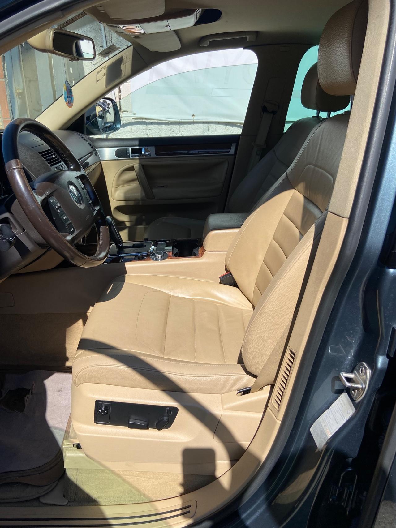 Volkswagen Touareg 2.5 R5 TDI DPF Exclusive