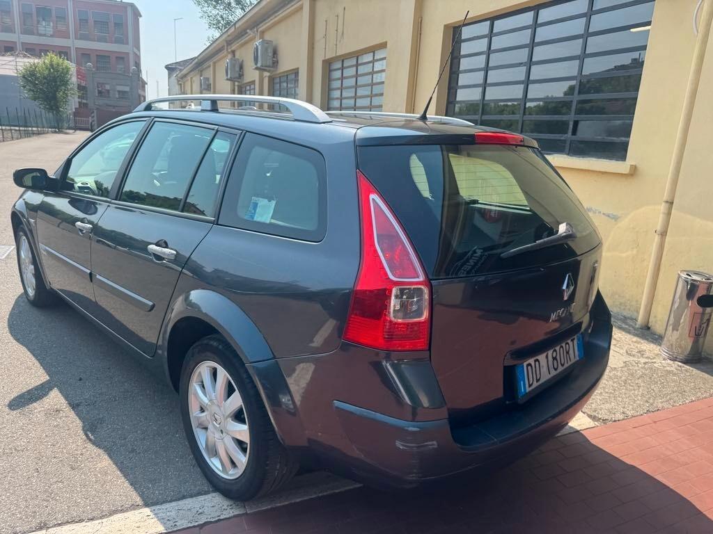 Renault Megane Mégane 1.6 Benzina Cinghia Fatta