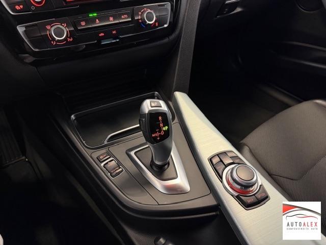 BMW - Serie 3 Touring 318d Touring Business Advantage auto