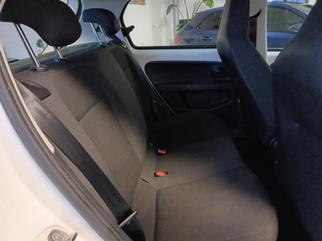 Volkswagen up! 1.0 BENZINA 60CV NEOPATENTATI