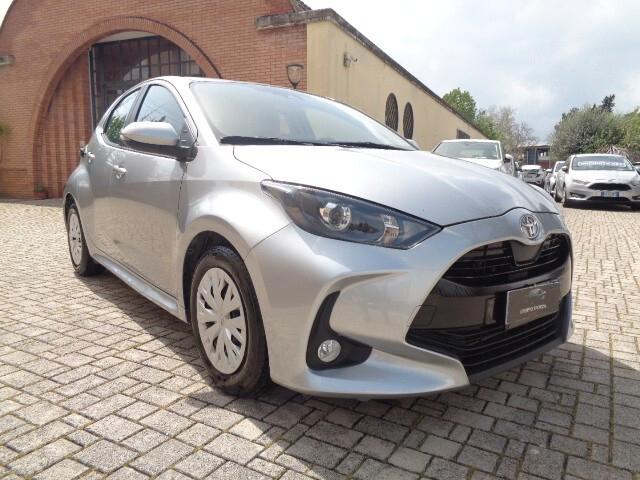 Toyota Yaris 1.0 5 porte Active OK NEOPATENTATI