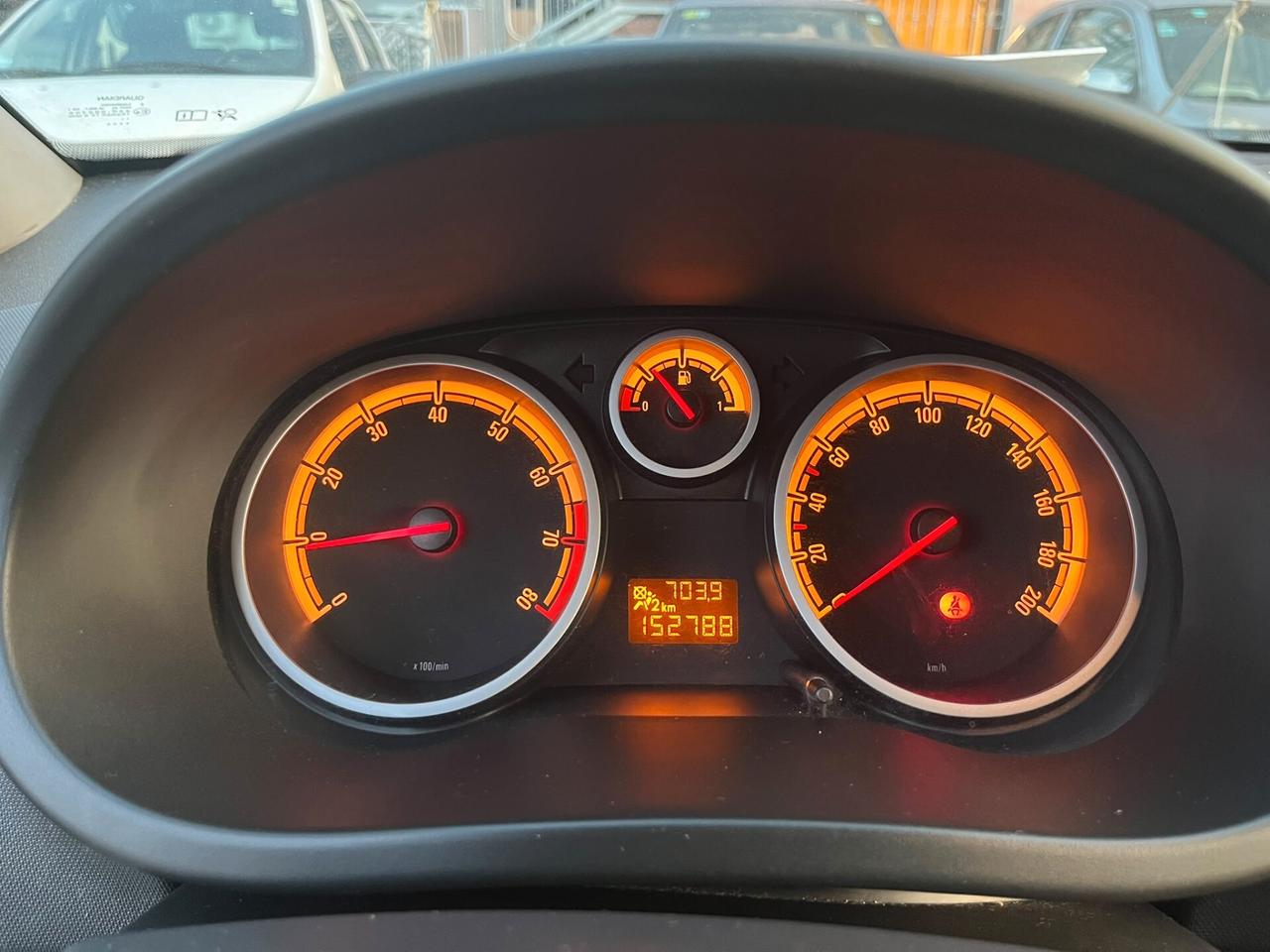 Opel Corsa D 1.2 80cv Enjoy Benzina e GPL Fabbrica