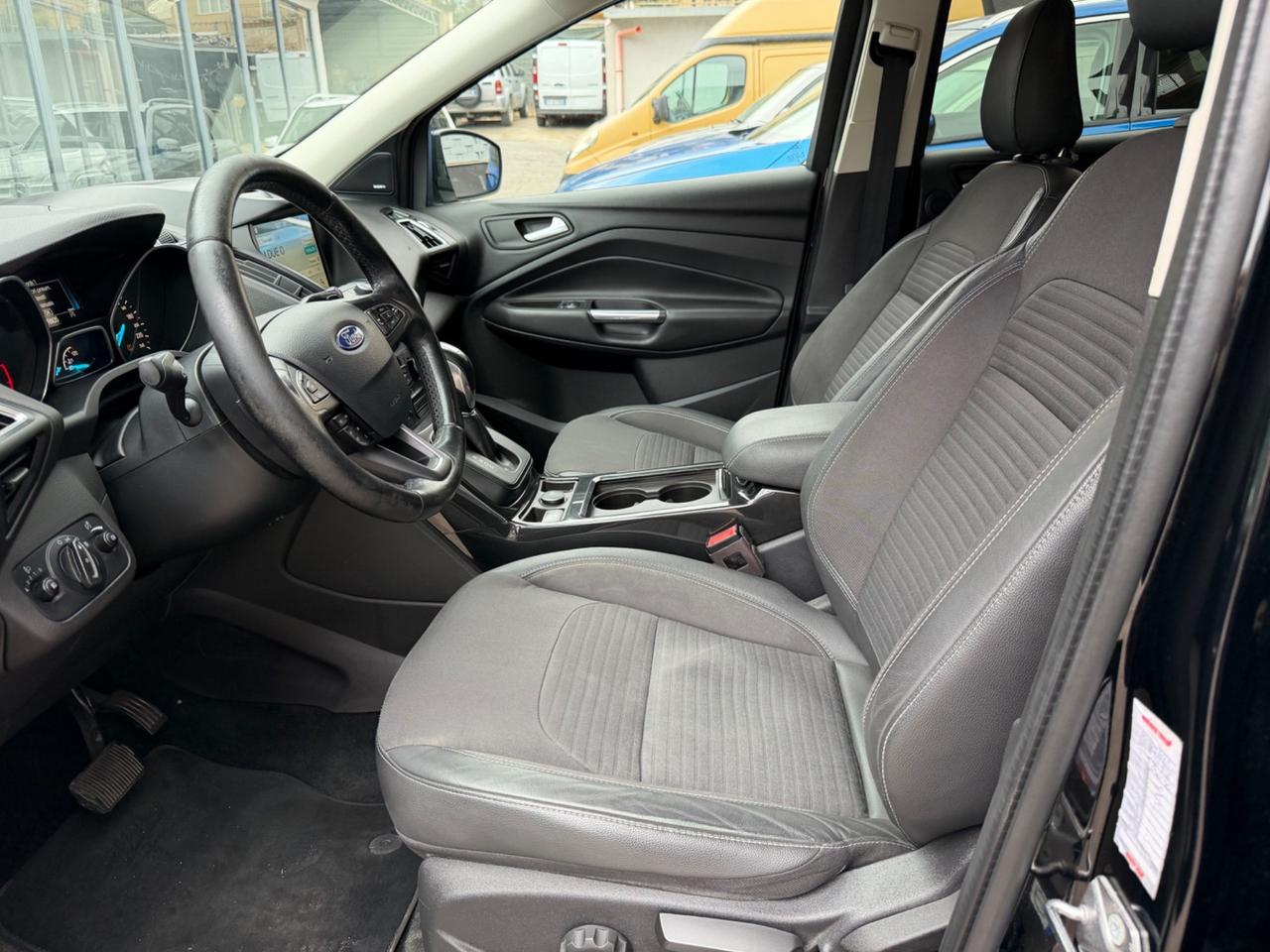 Ford Kuga 1.5 TDCI 120 CV Powershift Titanium 2018