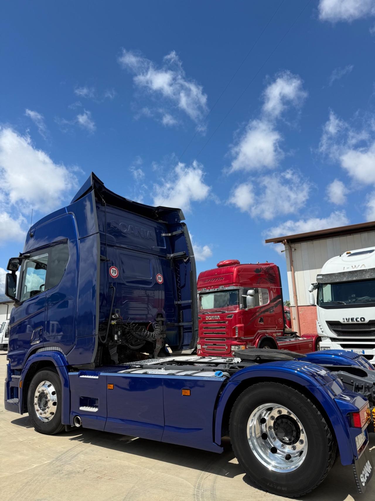 Scania R500