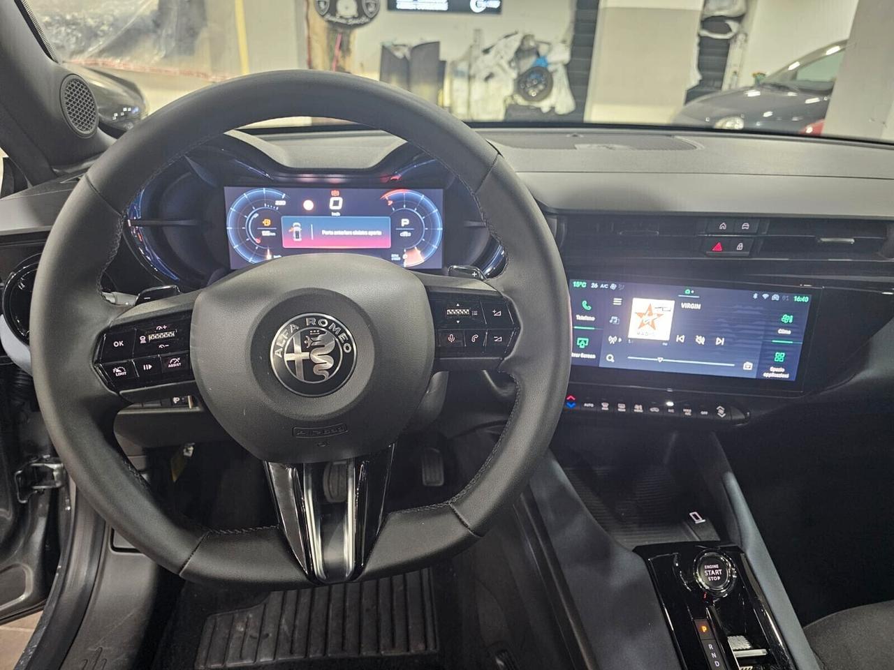 Alfa Romeo Junior 1.2 145 CV Hybrid eDCT6