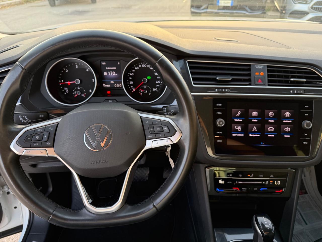 Volkswagen Tiguan 2.0 TDI 150 CV restyling DSG Life 2021