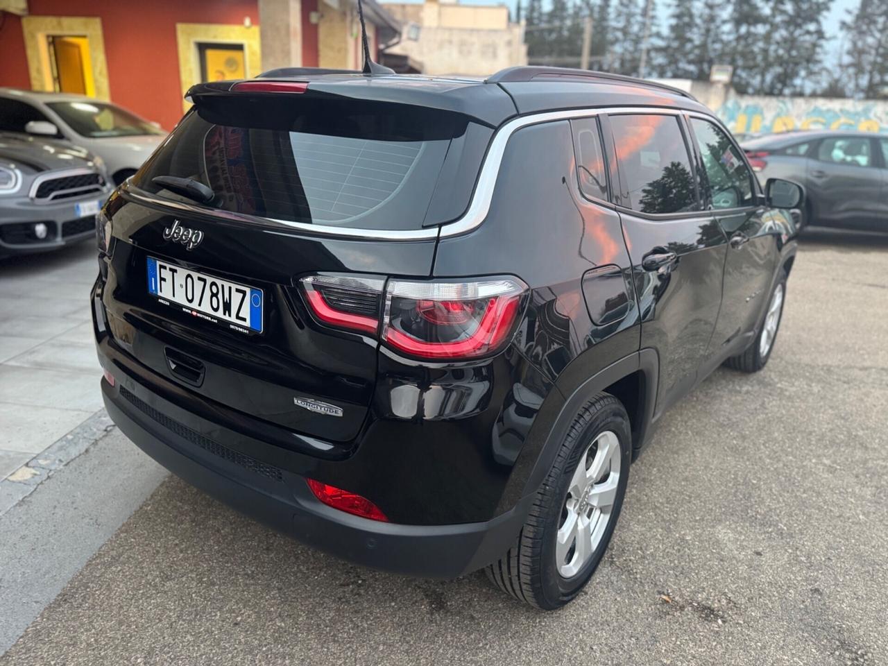 Jeep Compass 1.6 Multijet Night Eagle navi retroc