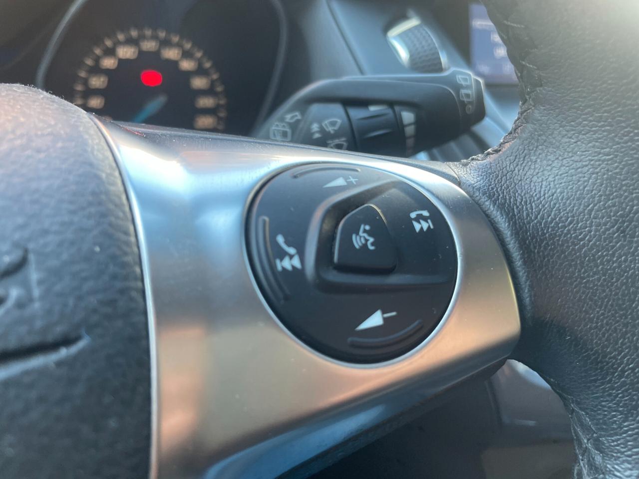 Ford Focus UNICO PROPRIETARIO - NEOPATENTATI