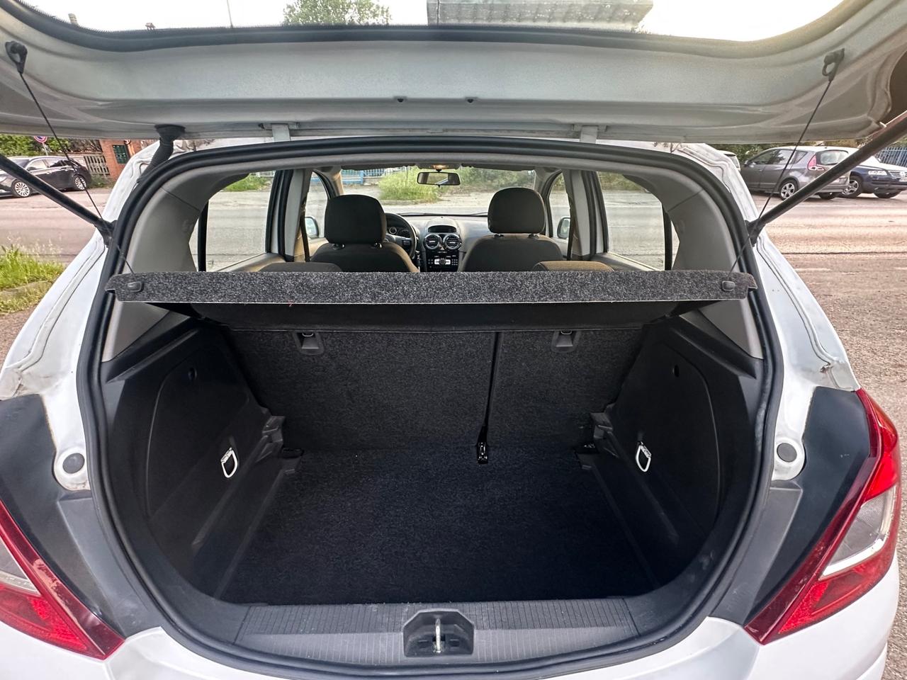 Opel Corsa 1.0 12V 5 porte Edition