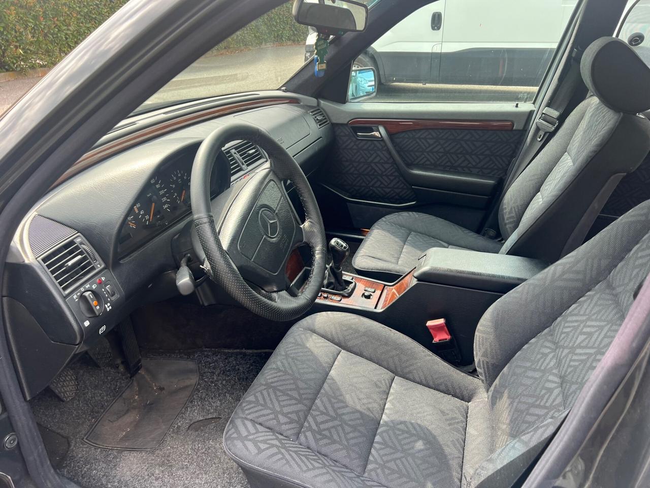 Mercedes-benz C 180 cat Elegance