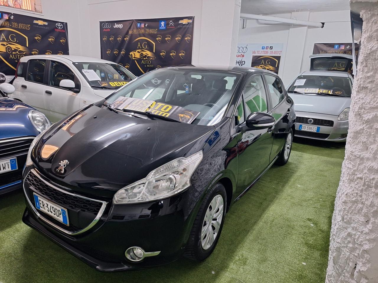 Peugeot 208 1.2 VTi 82 CV 5 porte Allure