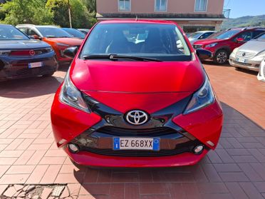 Toyota Aygo 1.0 VVT-i 69 CV 5 porte x-play MMT