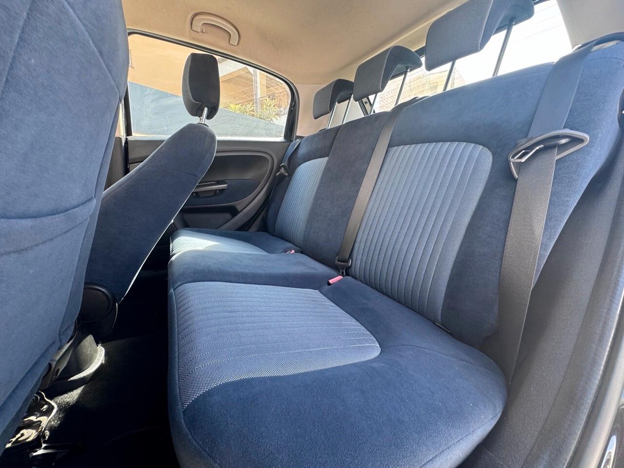 Fiat Grande Punto 1.3 MJT 90 CV 5 porte Dynamic