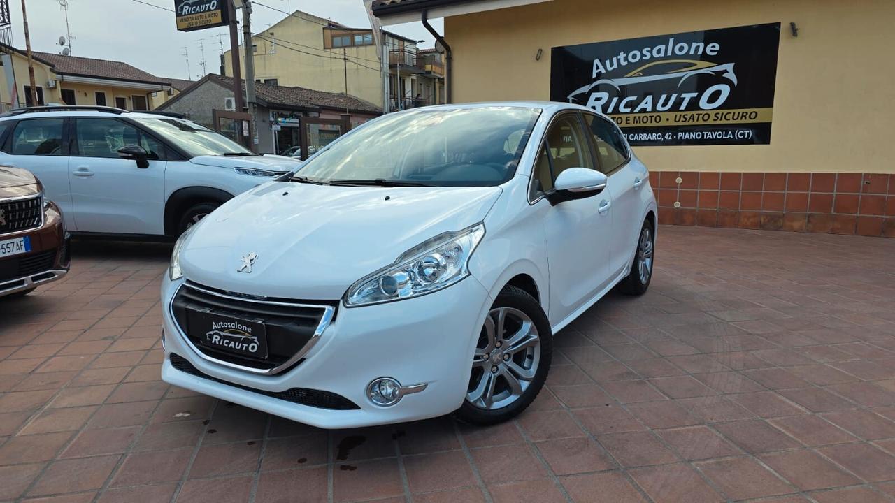 Peugeot 208 1.6 e-HDi 92 CV Stop&Start 5 porte Allure