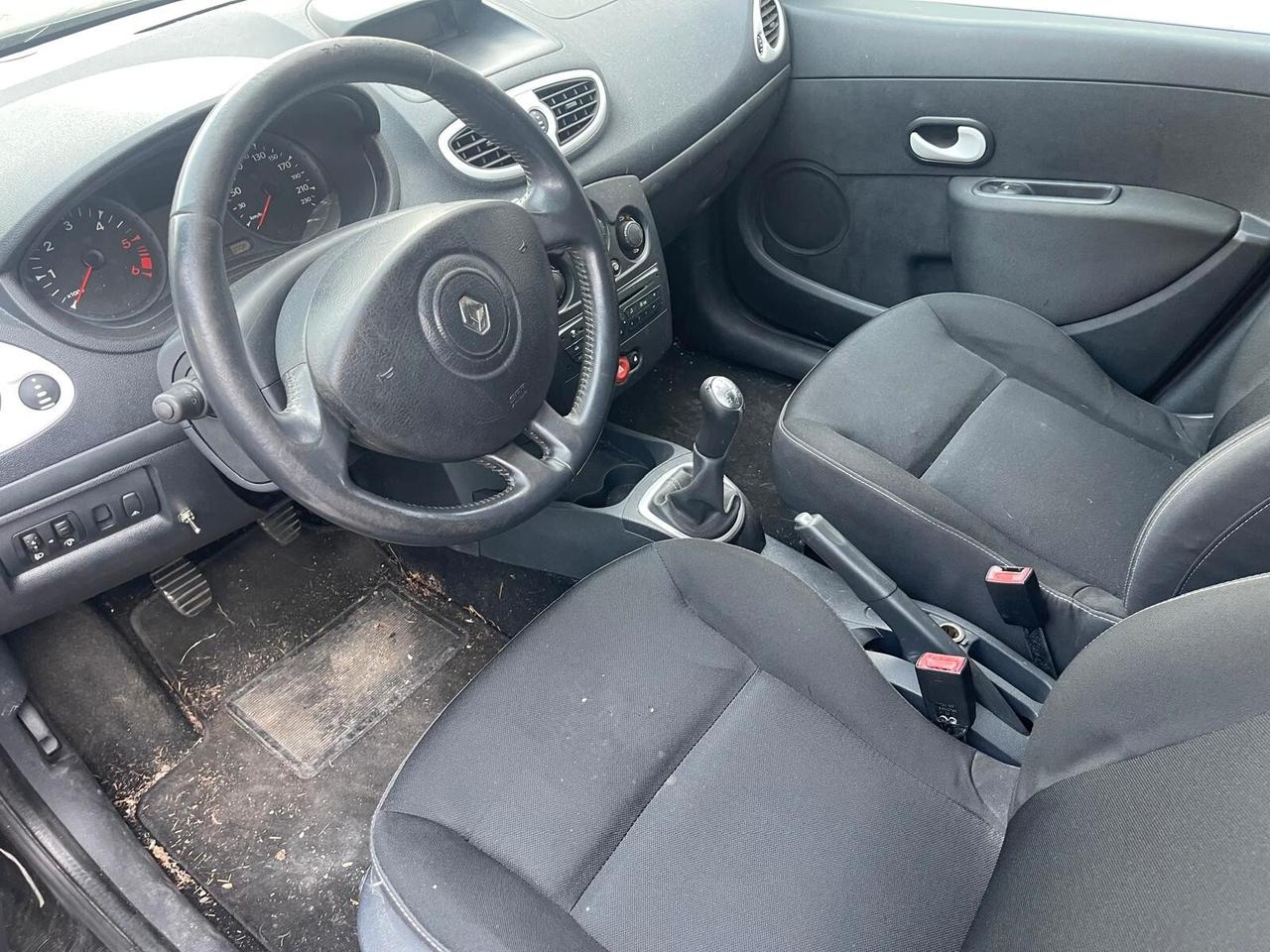 Renault Clio 1.5 dCi 75CV SporTour Dynamique