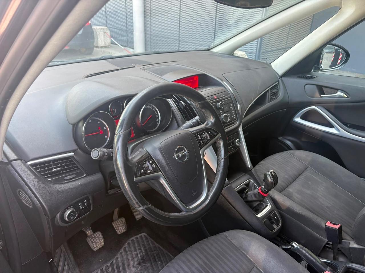 Opel Zafira Tourer 2.0 CDTi 130CV Elective 7 POSTI