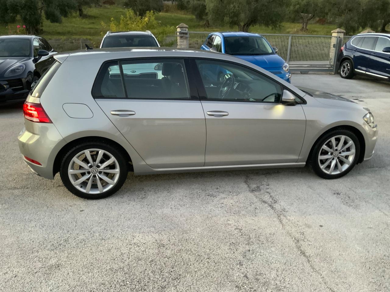 Volkswagen Golf 1.6 TDI 115 CV 5p. Highline BlueMotion Technology