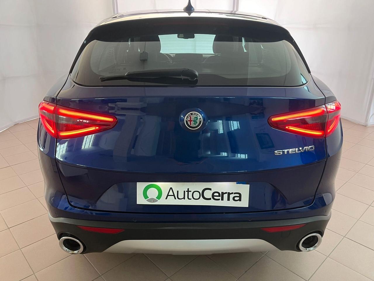 Alfa Romeo Stelvio 2.2 Turbodiesel 160 CV AT8 RWD Business ( Autocarro )