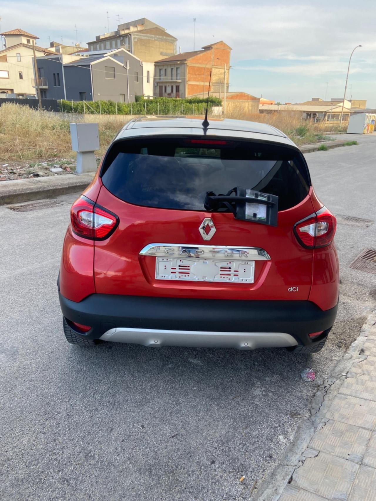 Renault Captur 1.5 dCi 8V 90 CV EDC Energy R-Link