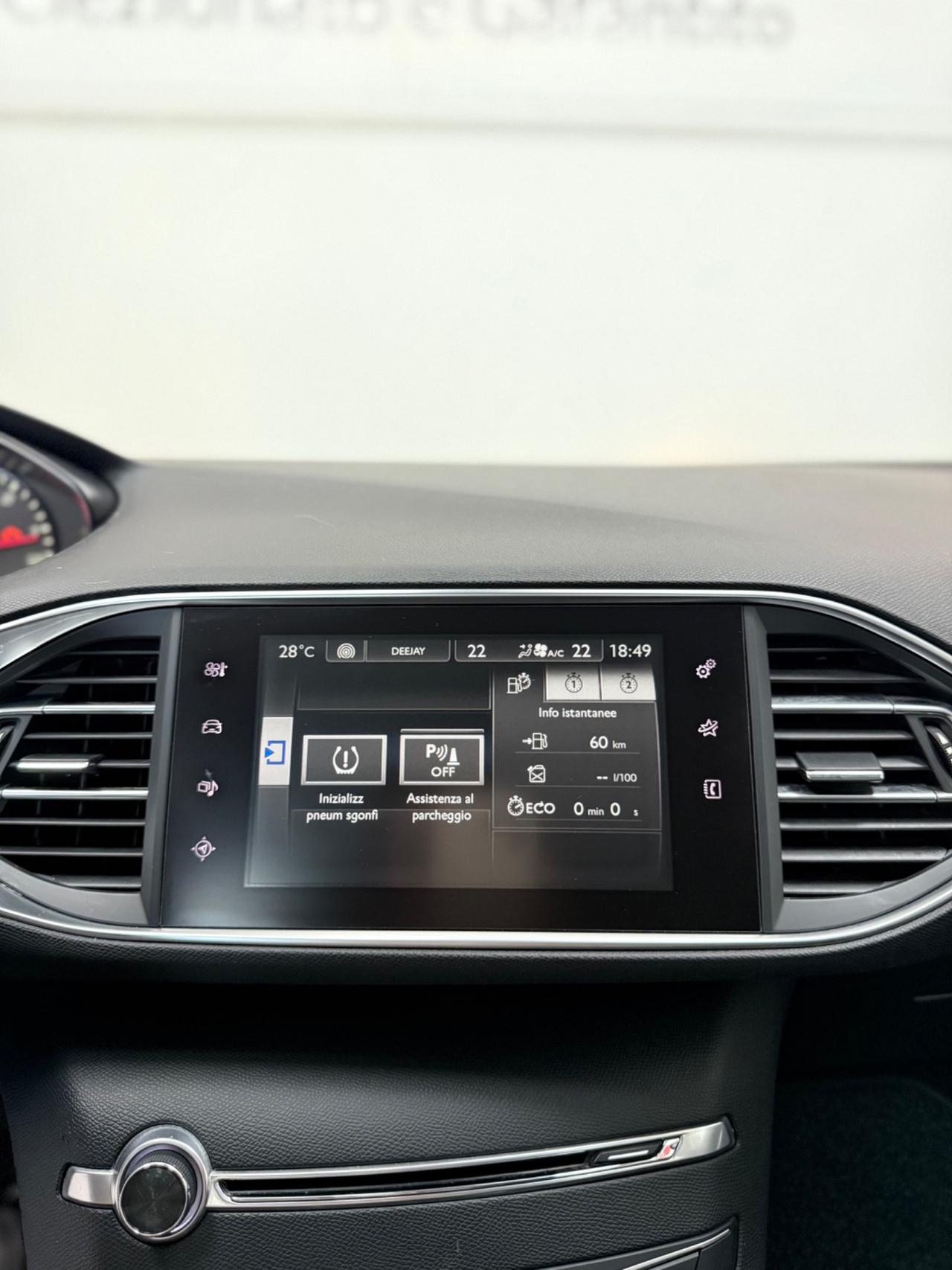 Peugeot 308 1.6 BHDi 100 CV Business 05/2016 EURO 6B NEOPATENTATI