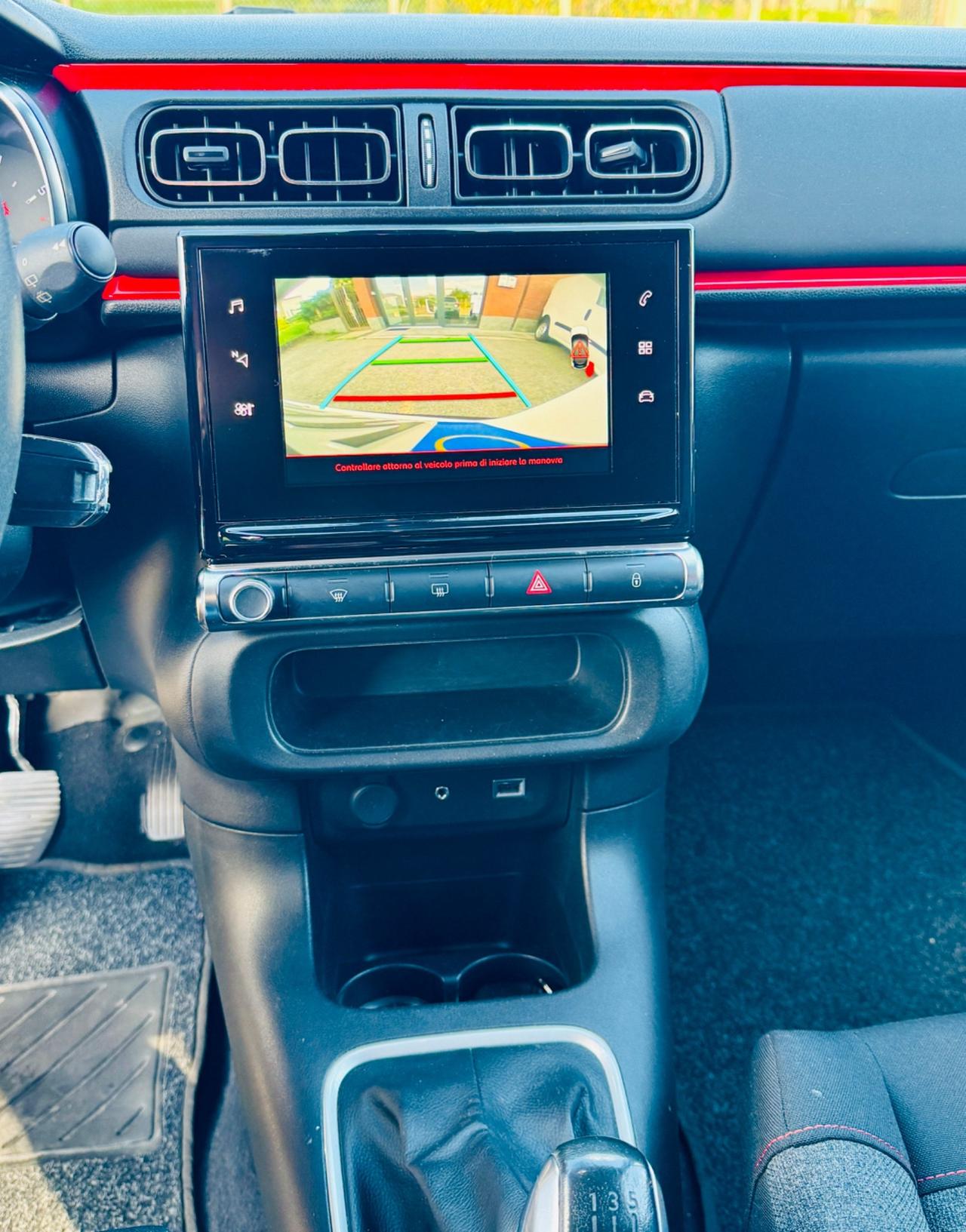 Citroen C3 PureTech 82 Shine OK NEOPATENTATI