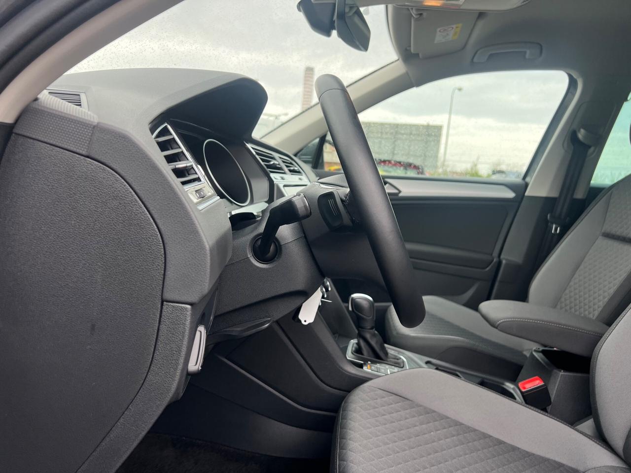 Volkswagen Tiguan 2.0 TDI SCR DSG Sport BMT