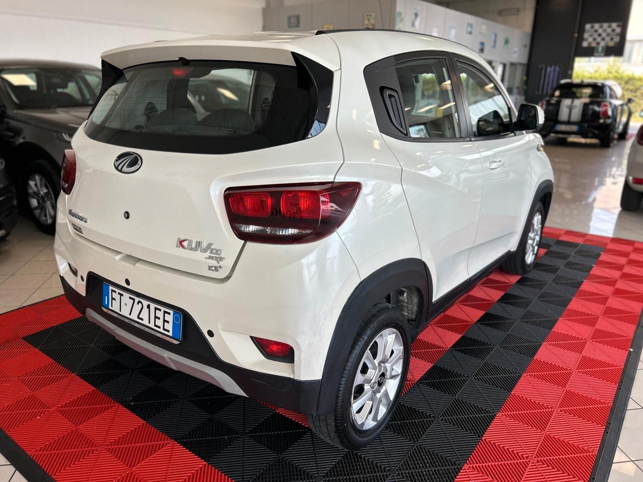 Mahindra KUV100 1.2 VVT K8 (61 kw)