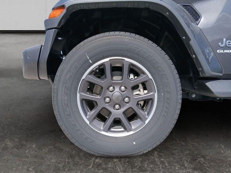 Jeep Gladiator 3.0 V6 Overland 4wd auto 3.0 V6 Overland 4wd auto