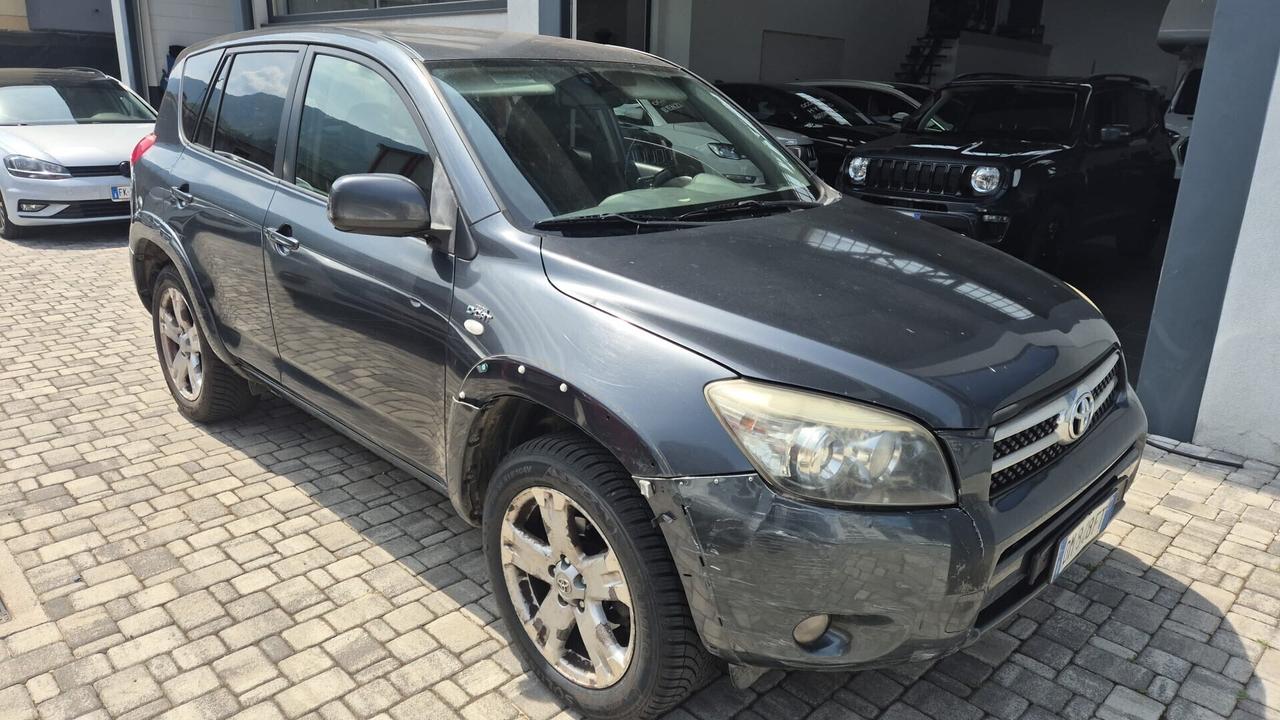 Toyota RAV 4 2.2 4X4 - MOTORE SOSTITUITO A 130.000