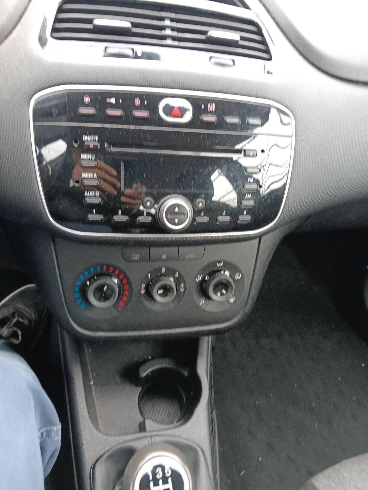 Fiat Punto Evo 1.3 Mjt 85 CV DPF 5 porte S&S Dualogic Dynamic