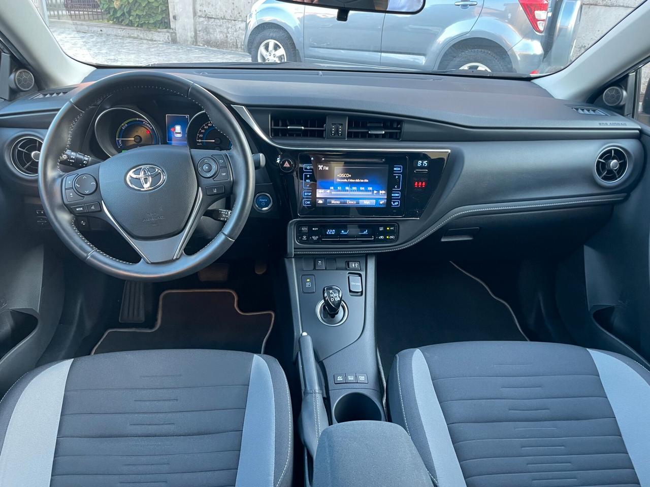 Toyota Auris Touring Sports 1.8 Hybrid Business