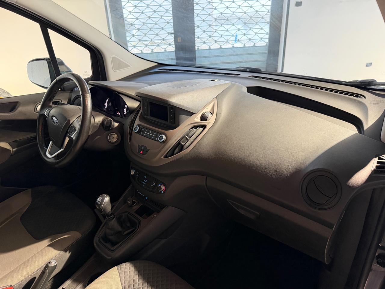 Ford Transit Courier 1.5 TDCi 75CV Van Trend