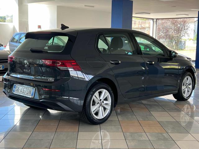 VOLKSWAGEN Golf 1.0 eTSI EVO DSG Life
