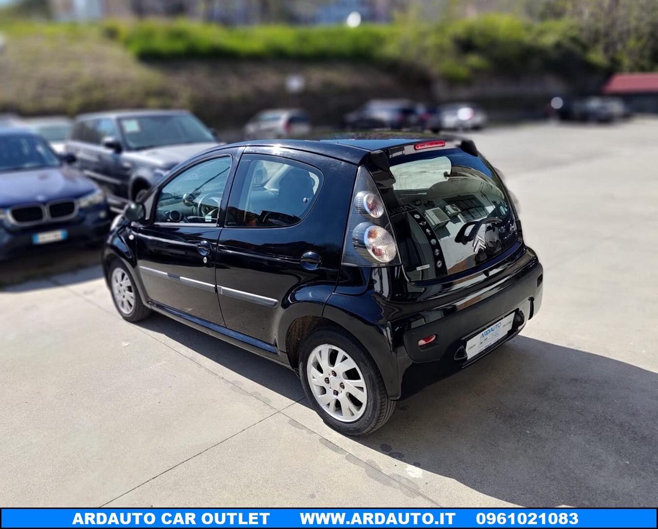 Citroen C1 1.0 Cambio Automatico 5 PT Pinko